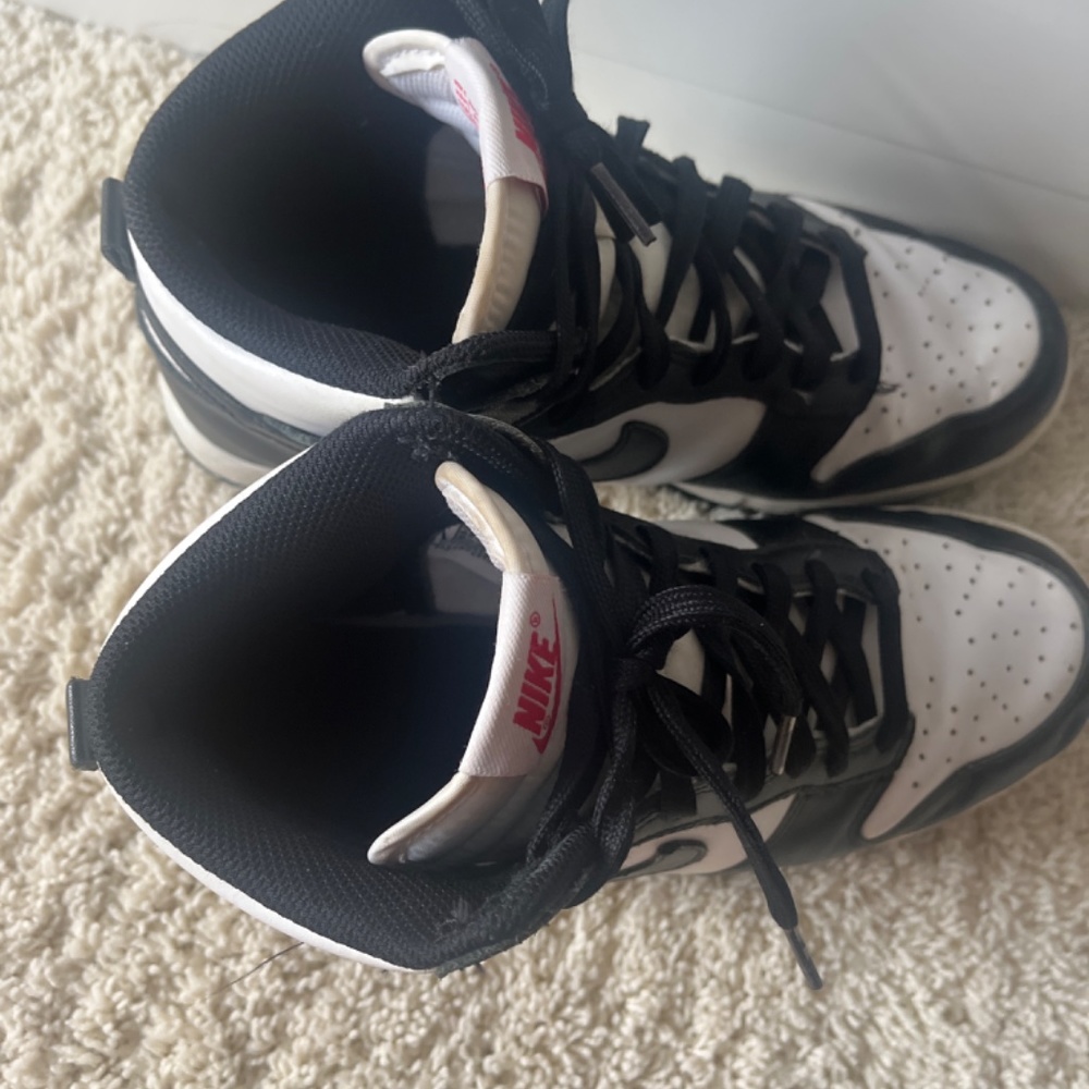 Panda Dunks - Picture 2 of 3